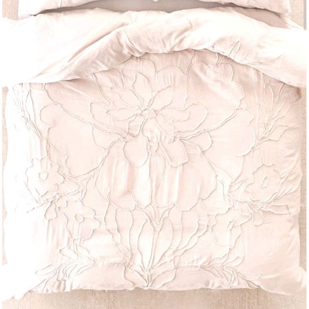 Urban Outfitters Twin XL Ivory Lumi Floral Roping Duvet Cover Boho Crinkle Gauze